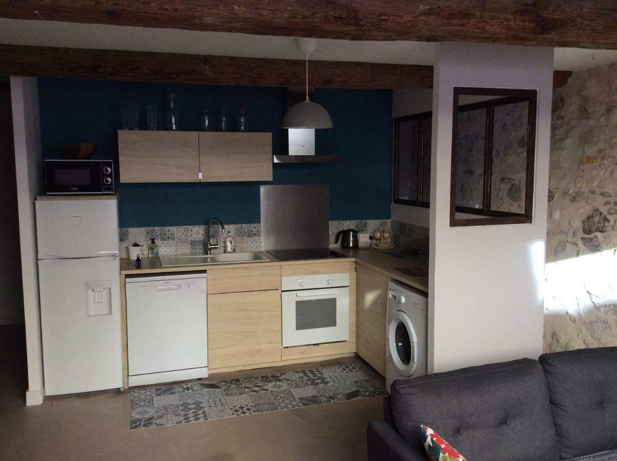 Loft Cocon En Plein Centre De Sete Apartment Exterior photo